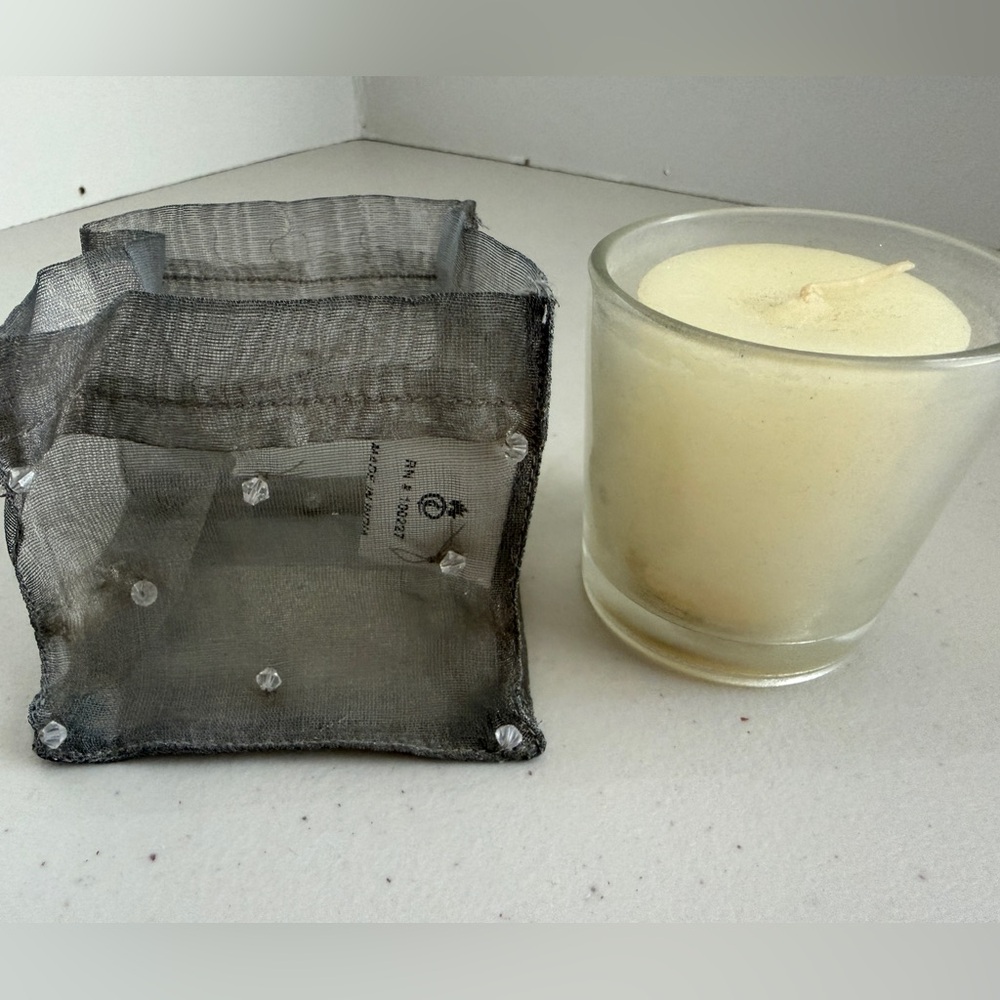 🩶🤍ILLUMINATIONS Votive Candle & Mesh Sleeve NWT